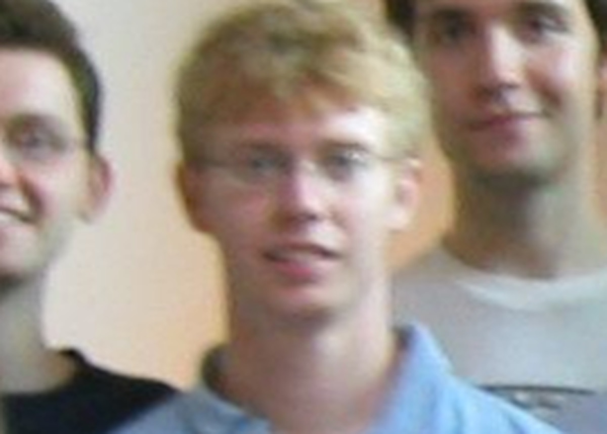 Steve Huffman at 21 in glasses, cropped from the same Y Combinator batch photo